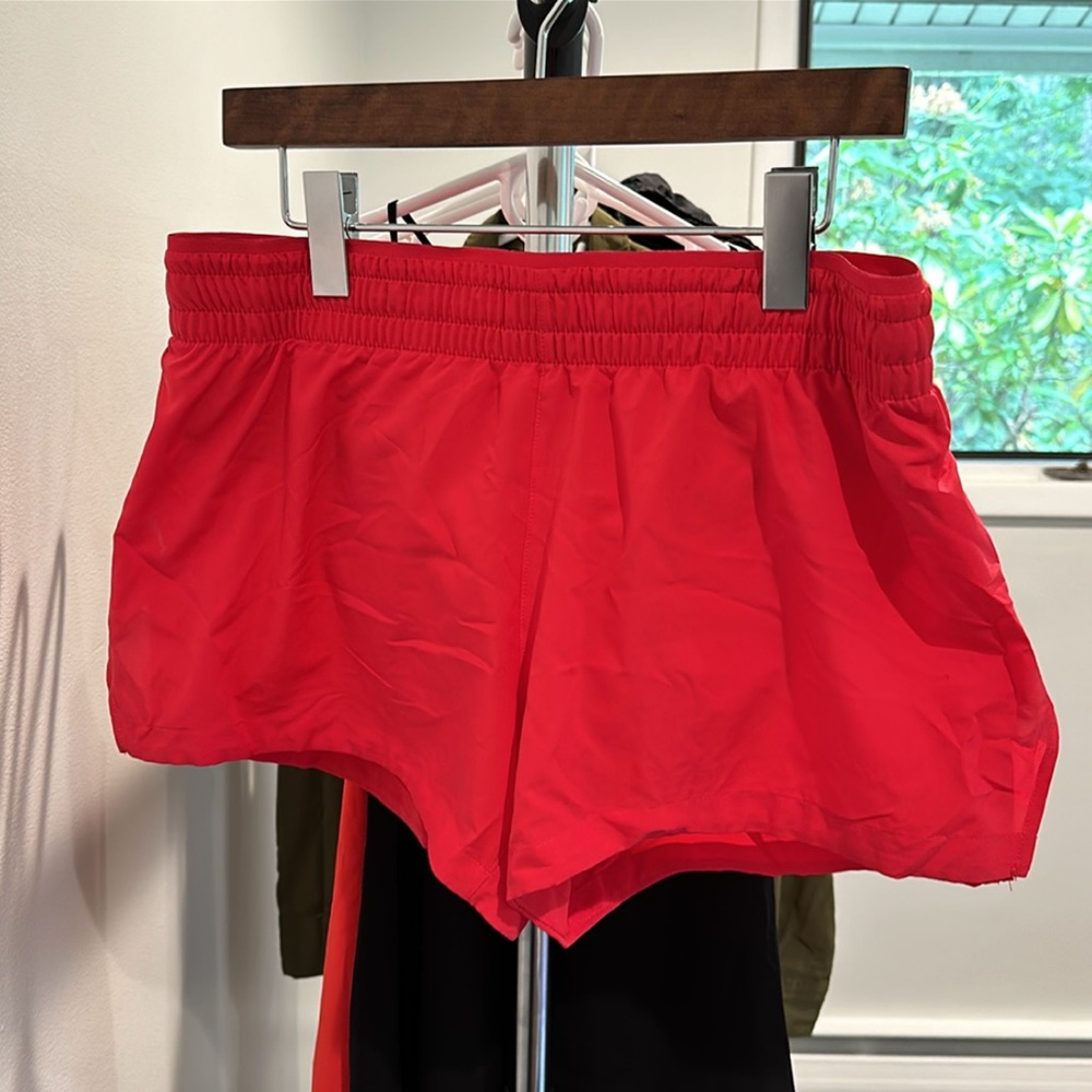 Mid-Rise Running Shorts Red *LIKE NEW*